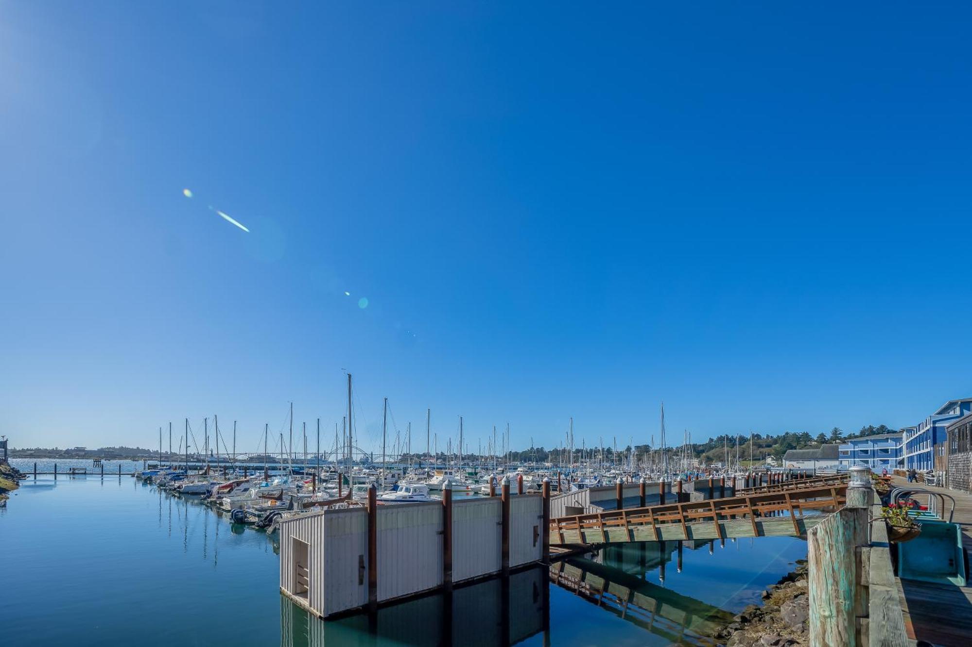 The Embarcadero Condos Newport Zimmer foto