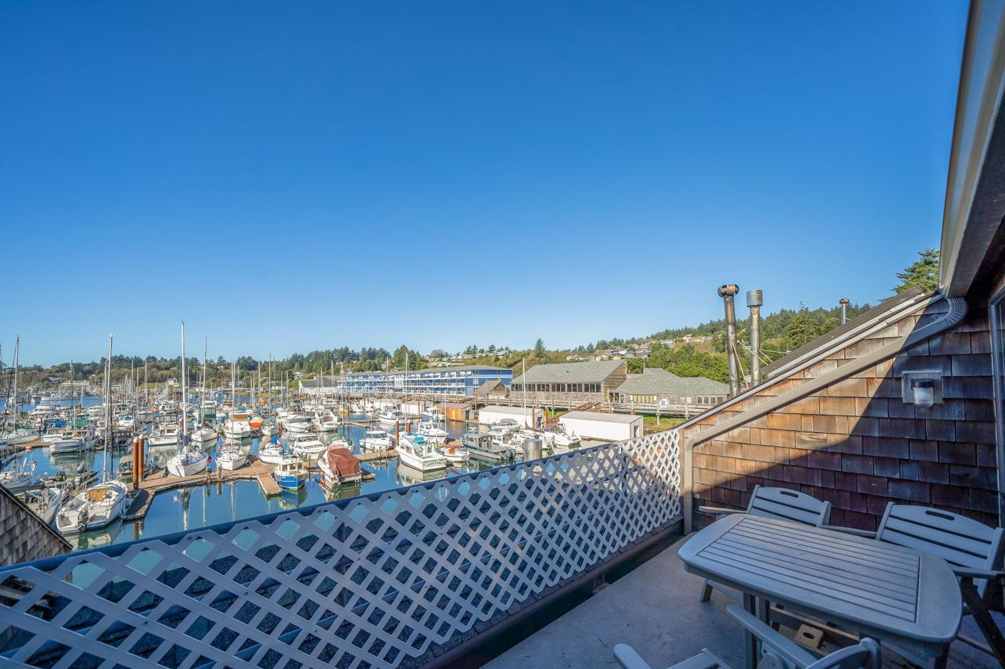 The Embarcadero Condos Newport Zimmer foto